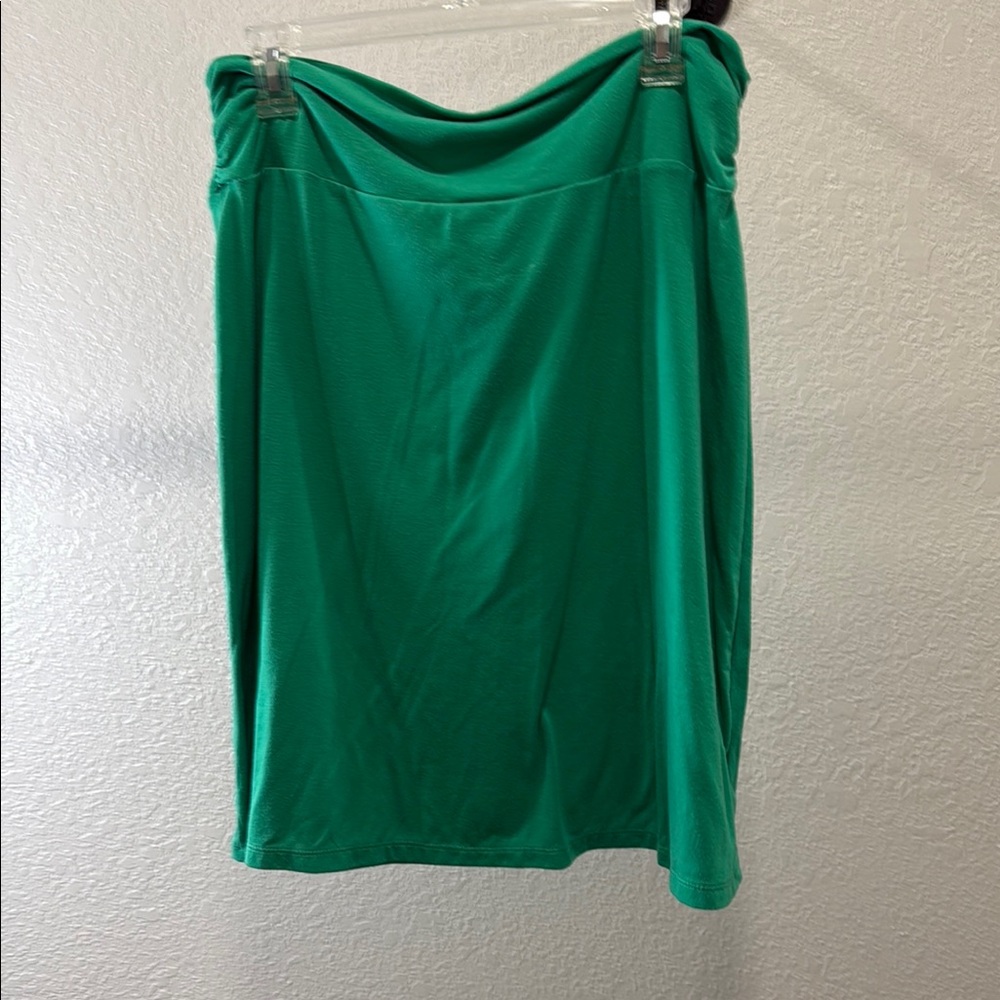Elegant Green Women's Skirt